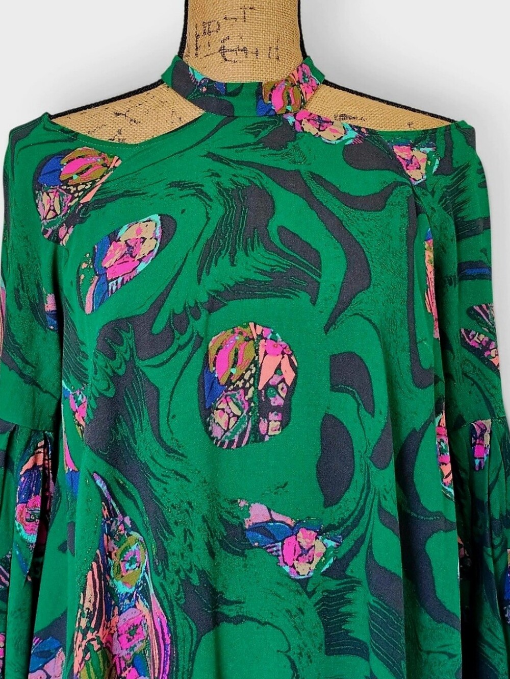 Free People Bohemian Drift Away Cold Shoulder Green  Floral Mini Tunic Dress, XS - Picture 3 of 9